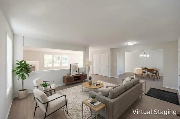 406 Hubbard LN, Lake Villa, IL 60046