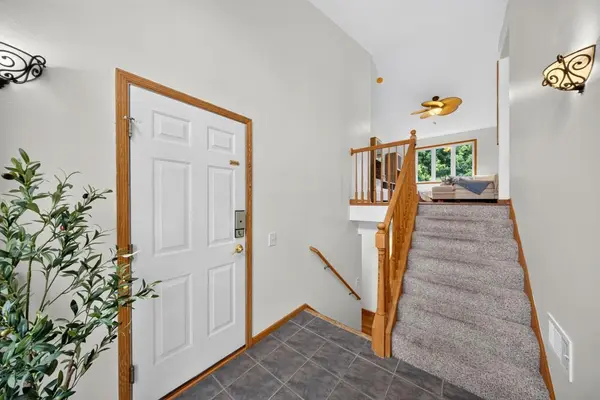 4523 5th ST NW, Rochester, MN 55901