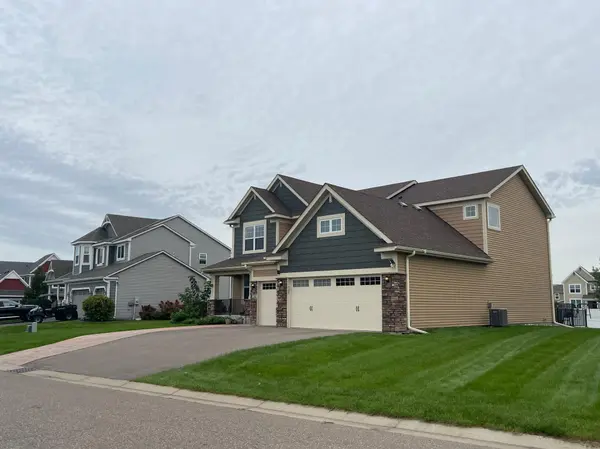 18121 Goldfinch WAY, Lakeville, MN 55044
