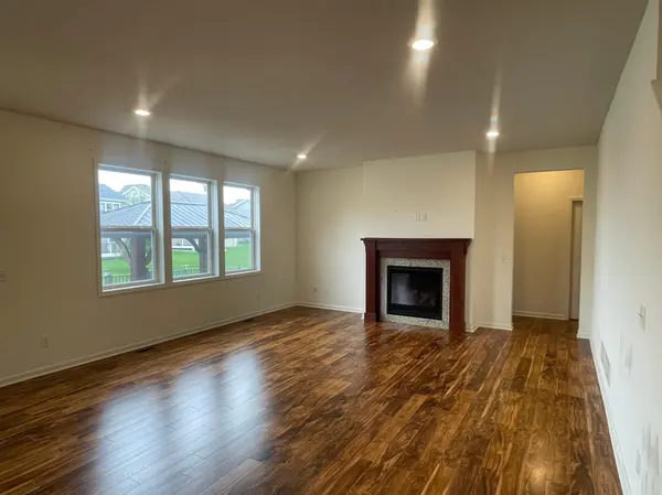 18121 Goldfinch WAY, Lakeville, MN 55044