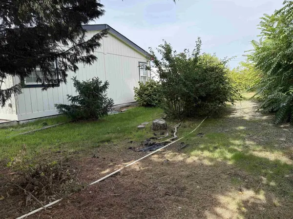355 OLD INLAND EMPIRE HWY #11, Prosser, WA 99350