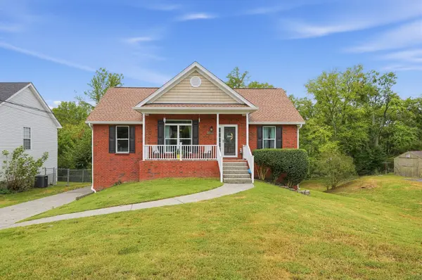 2601 Woodberry Dr, Nashville, TN 37214