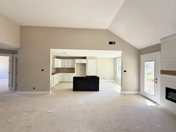379 Hereford Farms, Clarksville, TN 37043