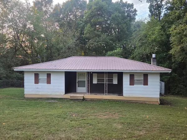 164 County Road 202, Athens, TN 37303
