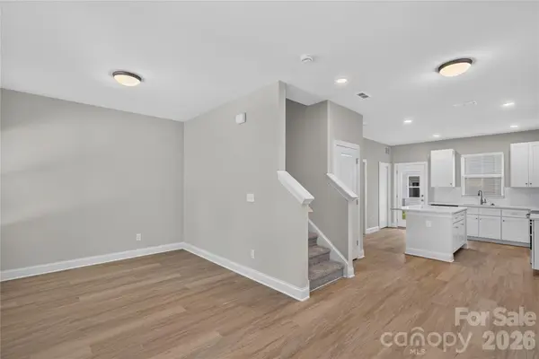 3535 Avalon AVE, Charlotte, NC 28208