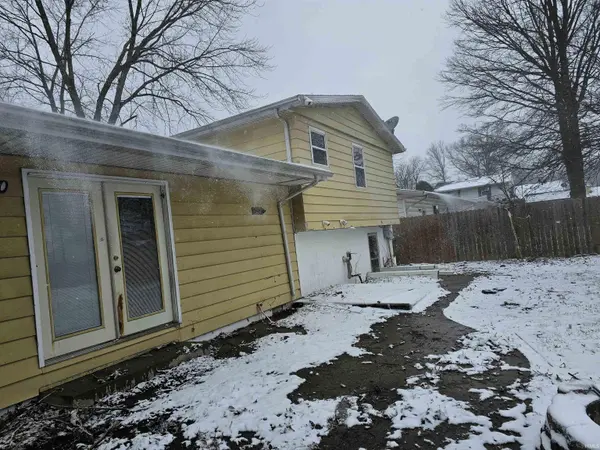 2515 Eckman DR, Lafayette, IN 47909-2323