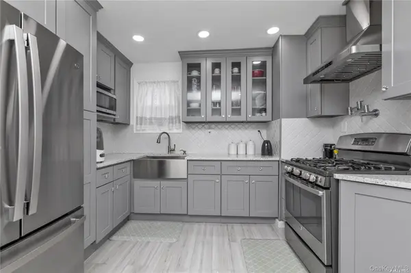 142-34 Sutter AVE, Jamaica, NY 11436