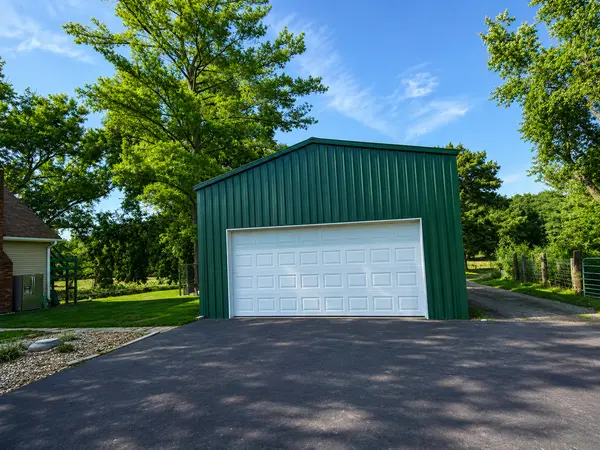 5378 E Houston RD, Woodlawn, IL 62898