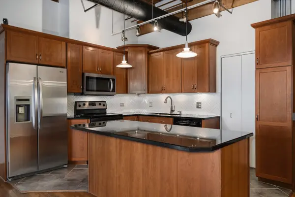 331 S PEORIA ST #405, Chicago, IL 60607