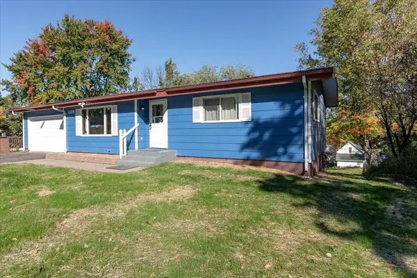 1109 16th AVE E, Menomonie, WI 54751
