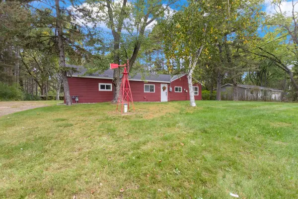 6055 Baldwin Lake RD, Lino Lakes, MN 55014