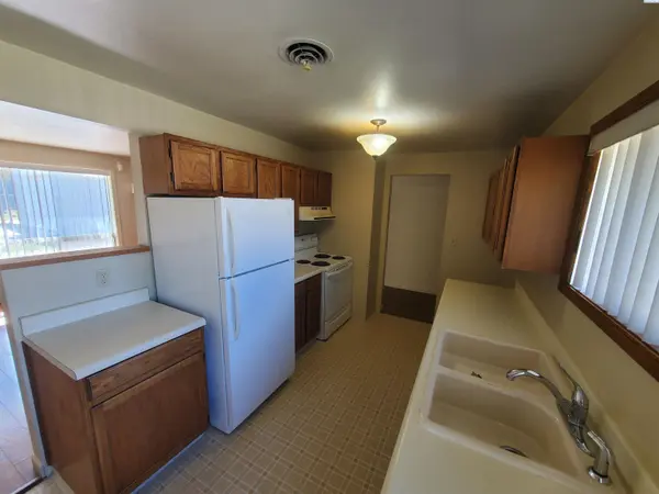 305 S Mayfield Street, Kennewick, WA 99336