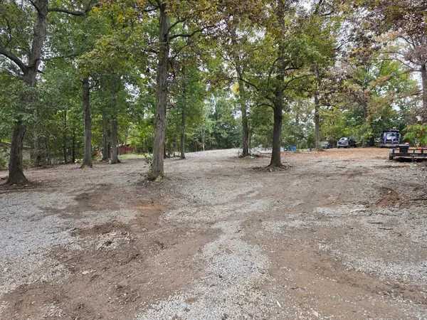 327 Jefferson Pike, La Vergne, TN 37086