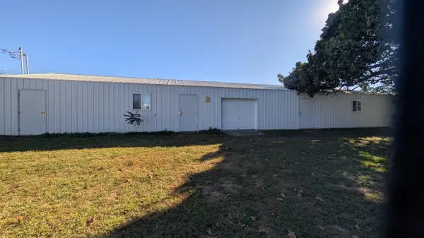 4010 320 RD, El Dorado Springs, MO 64744