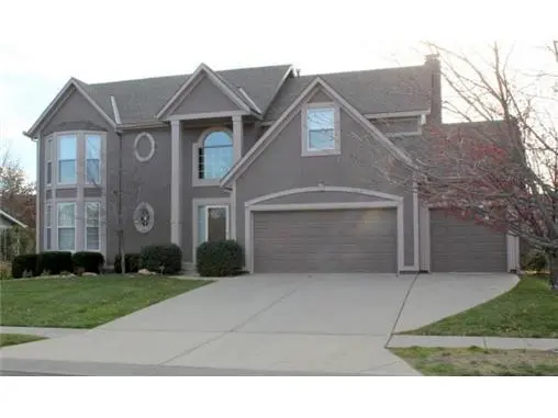 11923 W 131ST TER, Overland Park, KS 66213