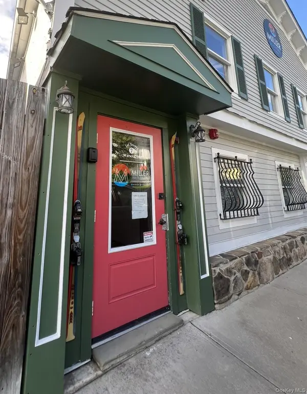 7 1st ST #3, Warwick, NY 10990