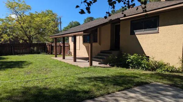 4095 66th ST E, Inver Grove Heights, MN 55076