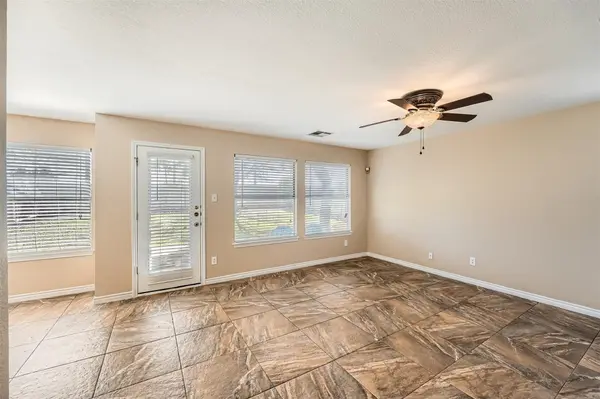 2813 Single Trace CT, Austin, TX 78728