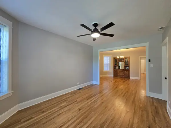 876 N Sacramento BLVD #1, Chicago, IL 60622