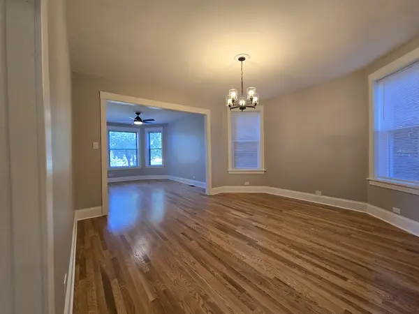 876 N Sacramento BLVD #1, Chicago, IL 60622