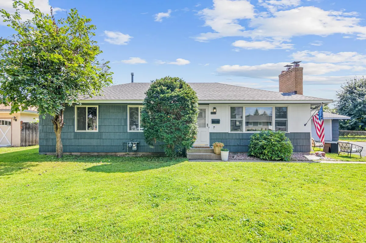 10249 Clinton AVE S, Bloomington, MN 55420