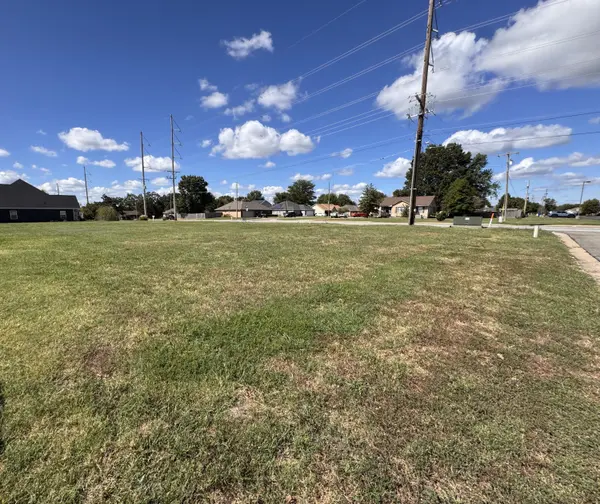 2604 W 26th ST, Joplin, MO 64804