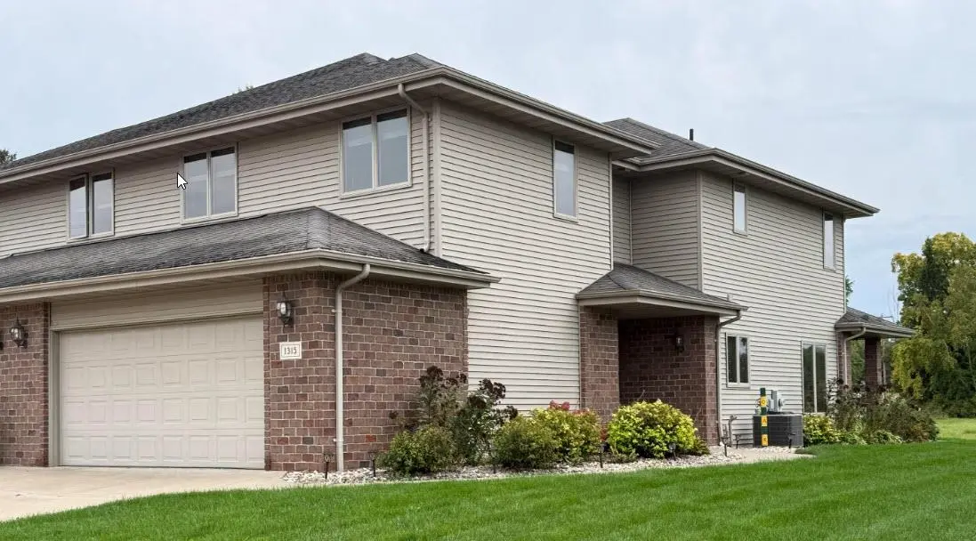 1315 CHERRY ST, Kaukauna, WI 54130