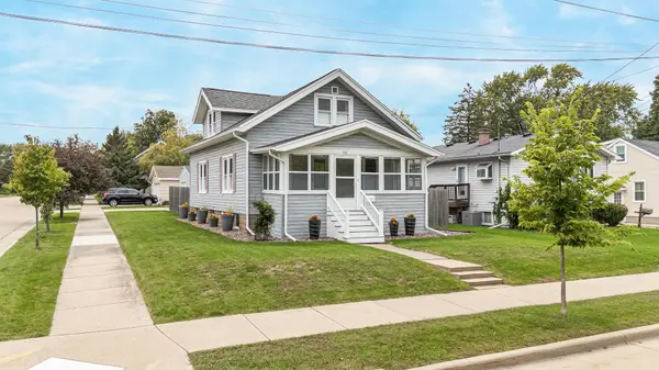 703 N SAWYER ST, Oshkosh, WI 54902