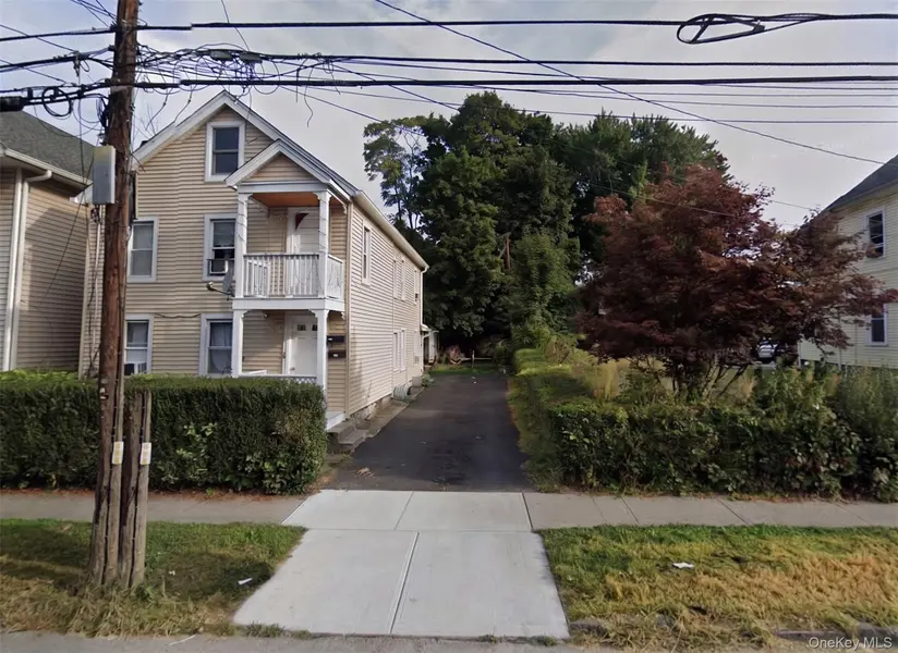 51 Thompson ST, Poughkeepsie, NY 12601