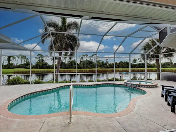 692 EGRET WALK LN, Venice, FL 34292