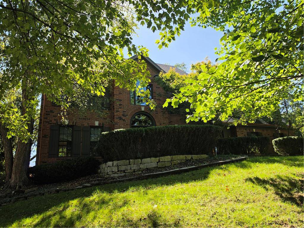 4315 N Holly CT, Kansas City, MO 64116