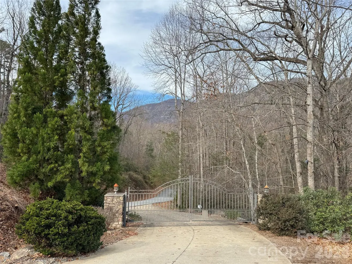 0 Deer TRL #16, Lake Lure, NC 28746