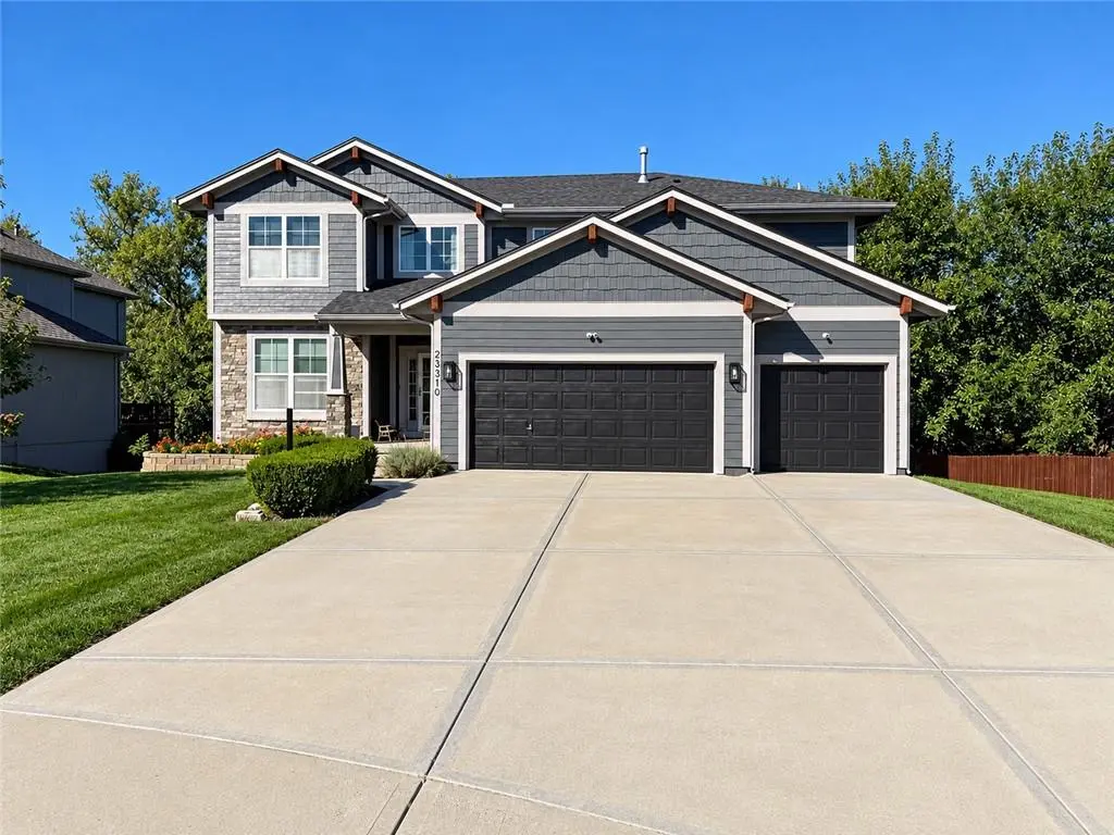23310 W 52nd ST, Shawnee, KS 66226