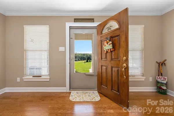 294 Gilbert RD, Statesville, NC 28677
