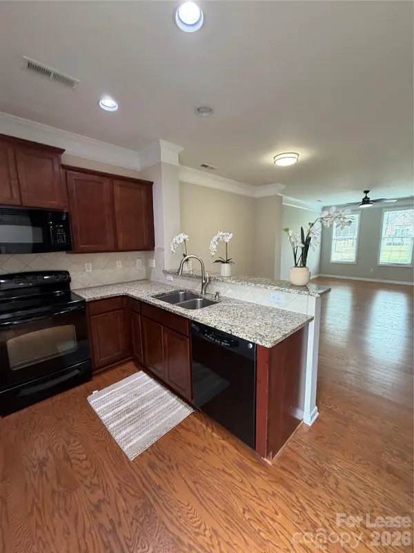 10968 Cedar Walk LN, Charlotte, NC 28277