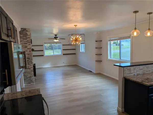 307 E Black Diamond ST, Richmond, MO 64085