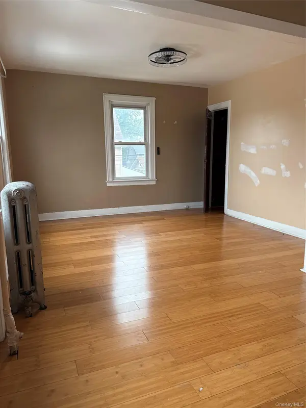 13101 116th AVE, South Ozone Park, NY 11420