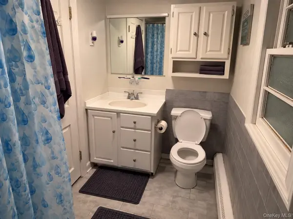 186 McKinley DR, Mastic Beach, NY 11951