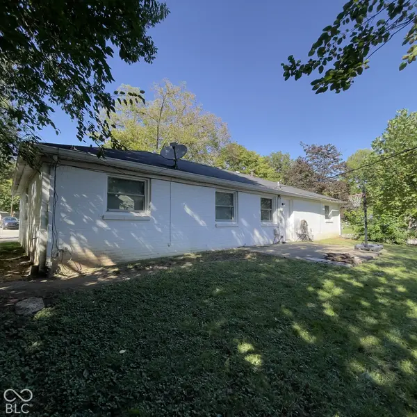1961 Schwier DR, Indianapolis, IN 46229