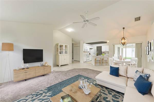 3213 45TH AVE E, Bradenton, FL 34203