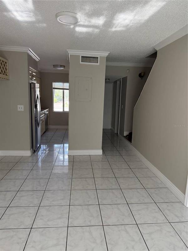 7510 NEEDLE LEAF PL #57, Tampa, FL 33617