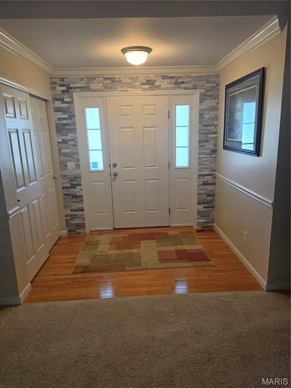 1062 Highland Estates DR, Wentzville, MO 63385