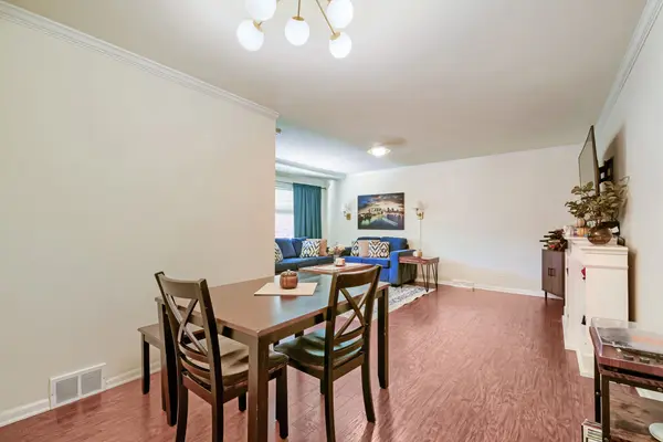1410 W Sherwin AVE #B, Chicago, IL 60626