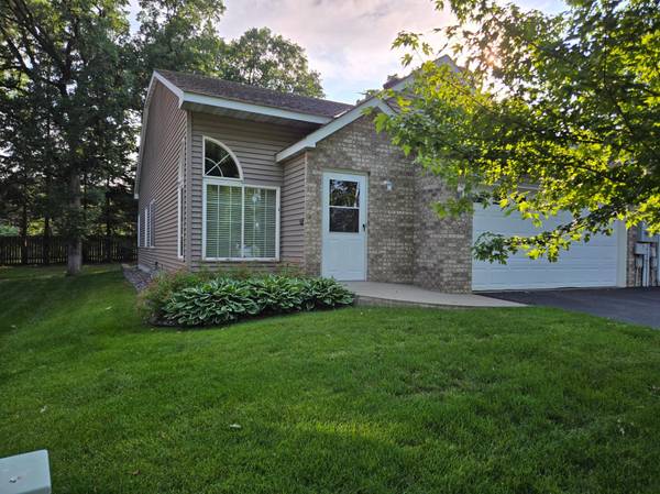 19136 Concord CT NW, Elk River, MN 55330