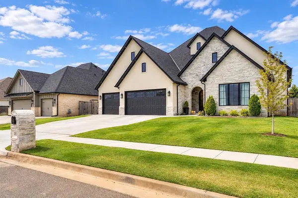 3832 Legacy DR, Norman, OK 73069
