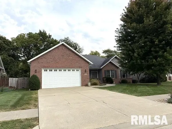 1620 Hoechester RD, Springfield, IL 62712