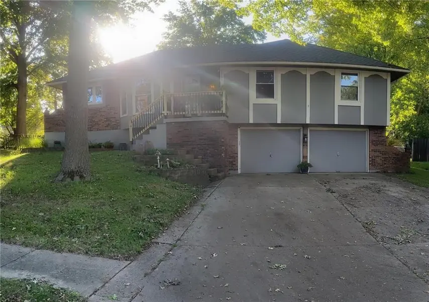 1200 Downing ST, Liberty, MO 64068