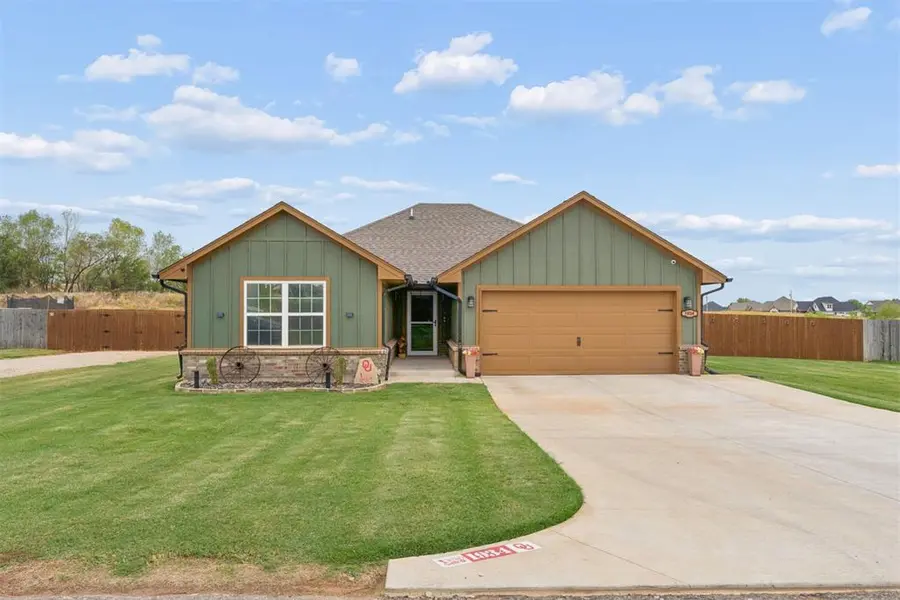 1934 Eli AVE, Tuttle, OK 73089