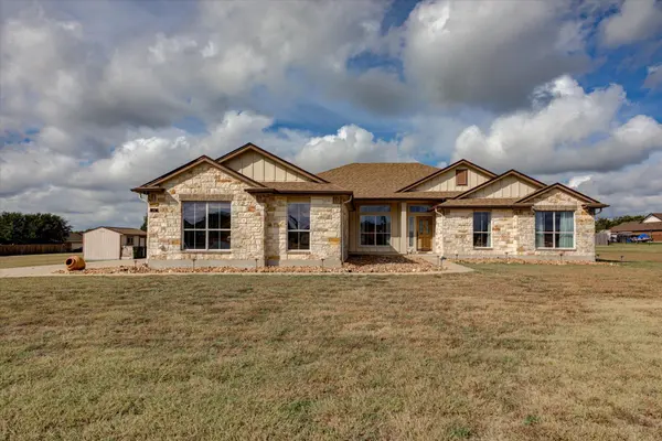 104 S Buckboard, Liberty Hill, TX 78642