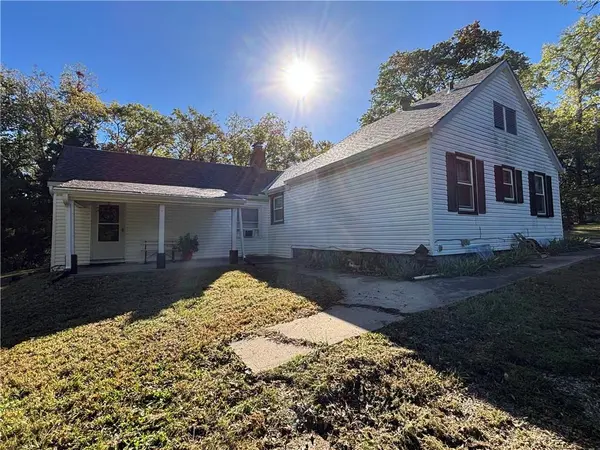 11905 Little Blue Road RD, Kansas City, MO 64133